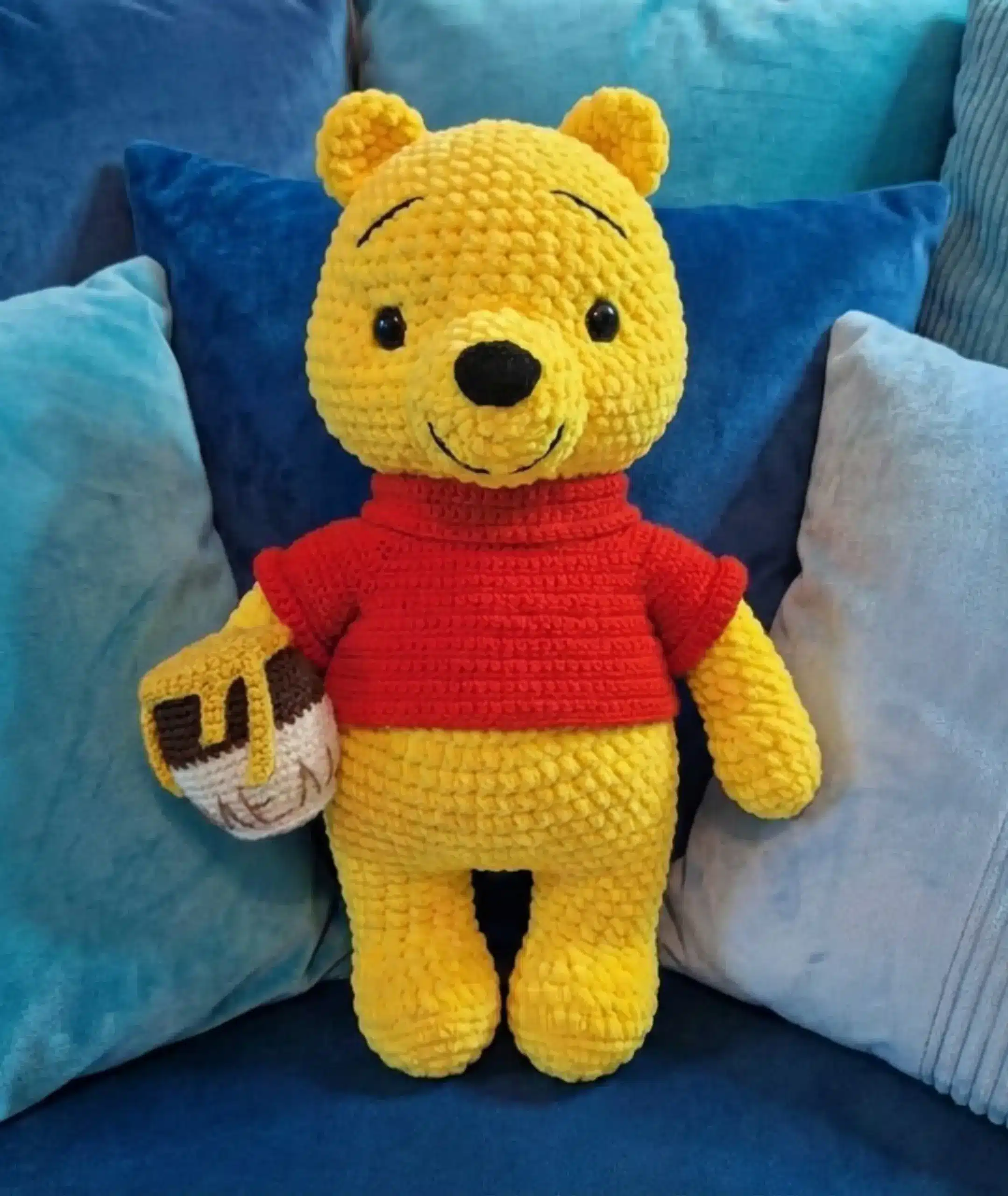 Pooh Bear Pattern with Honey Pot